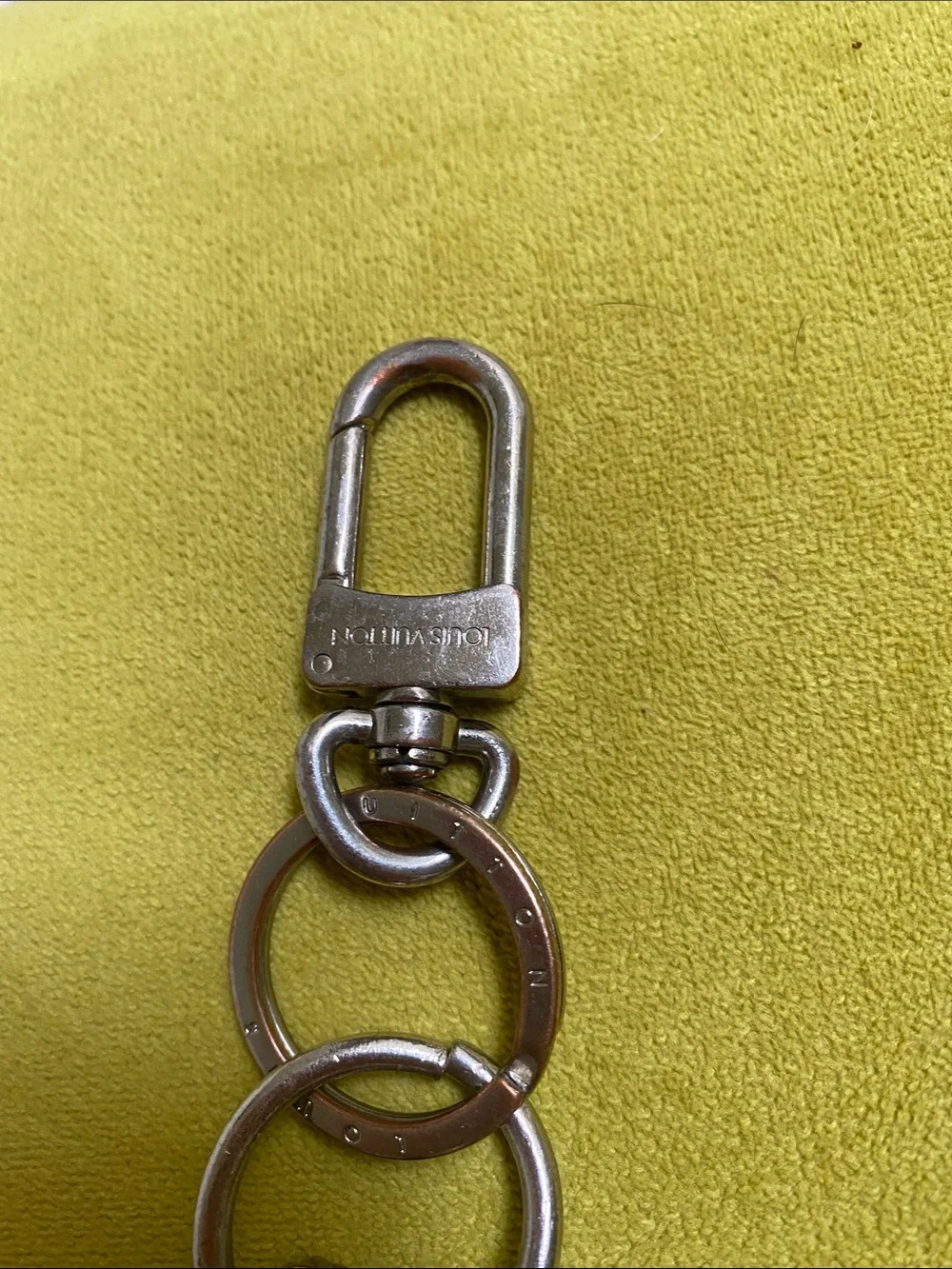 💯 authentic Louis Vuitton Silver Braided Rope Knot Key Chain Holder